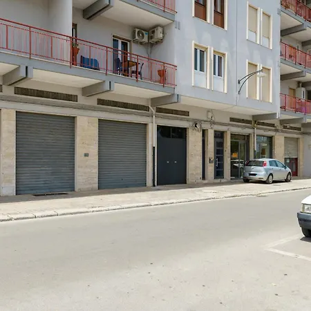 Dimora Vialecce ,with Private Parking Apartman *