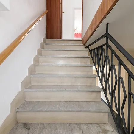 Dimora Vialecce ,with Private Parking Apartman