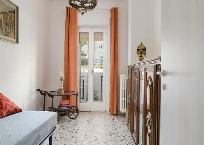 Dimora Vialecce ,with Private Parking Apartament